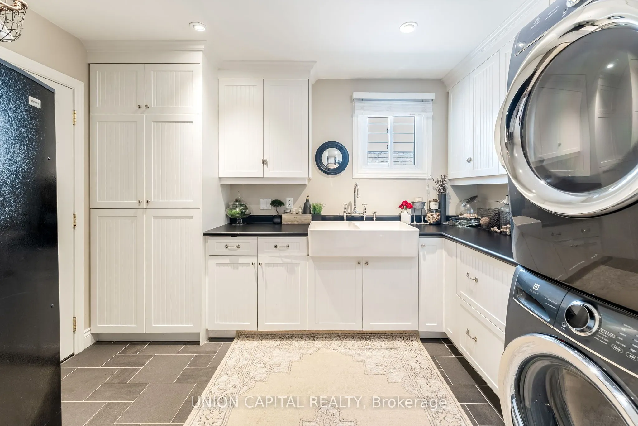 123 Imperial Crescent