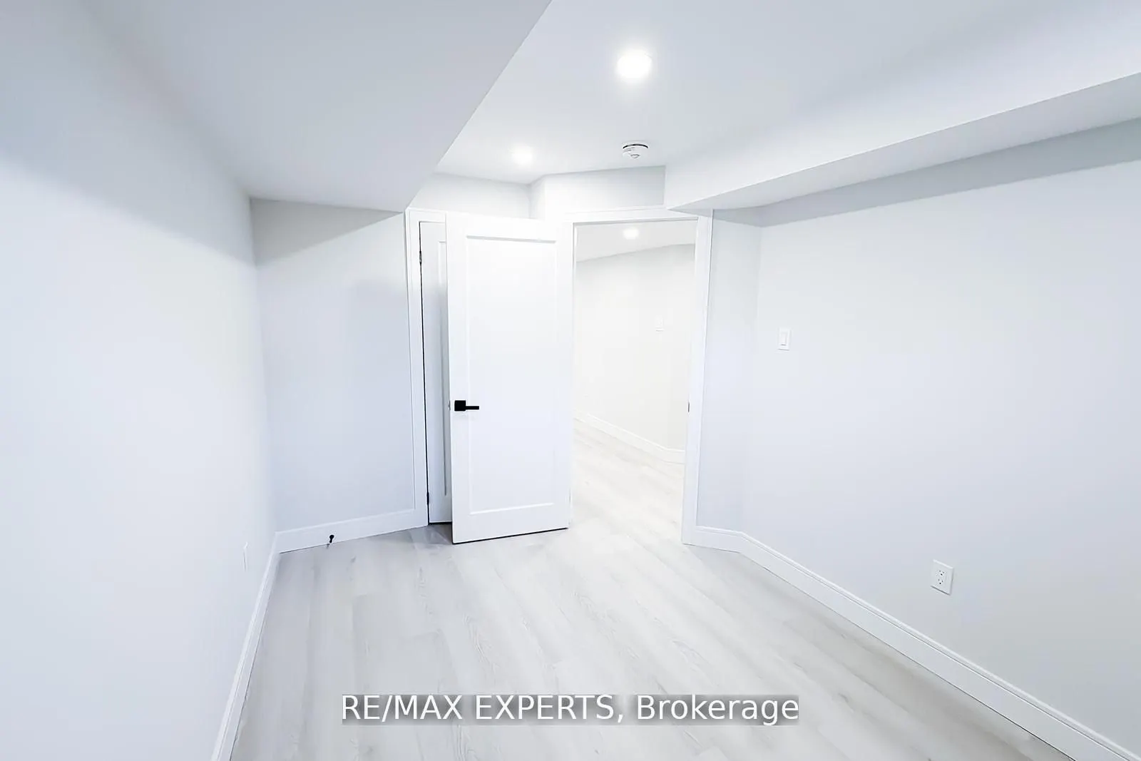 1343 Harrington Street, #Lower