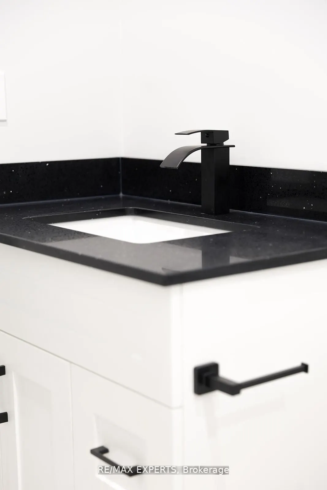 1343 Harrington Street, #Lower