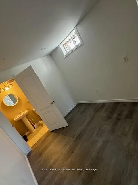 47 Chiswick Crescent