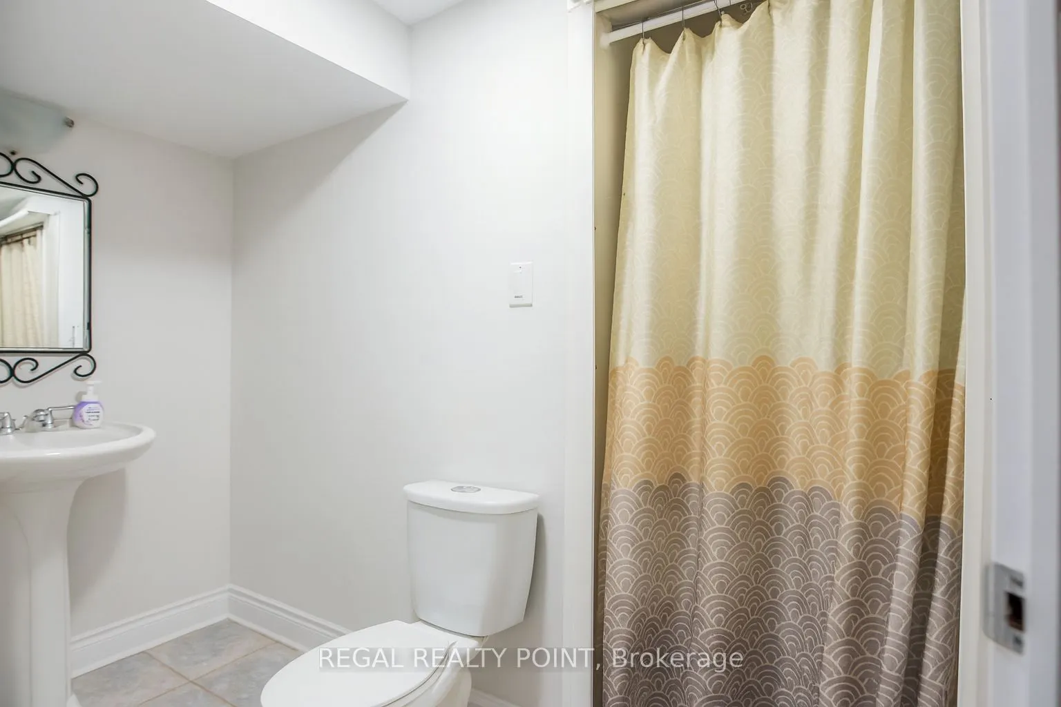 14 Mandel Crescent, ##basement