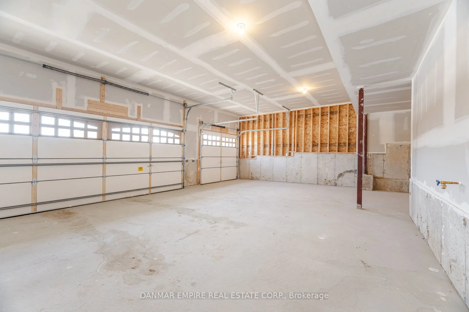 2226 Greg Gemmell Way