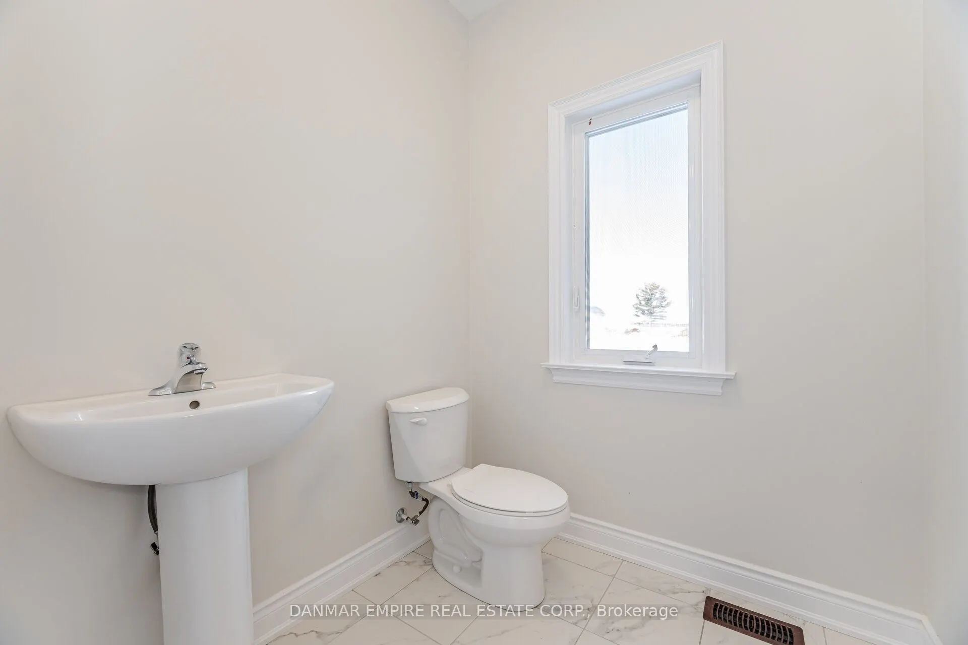 2226 Greg Gemmell Way