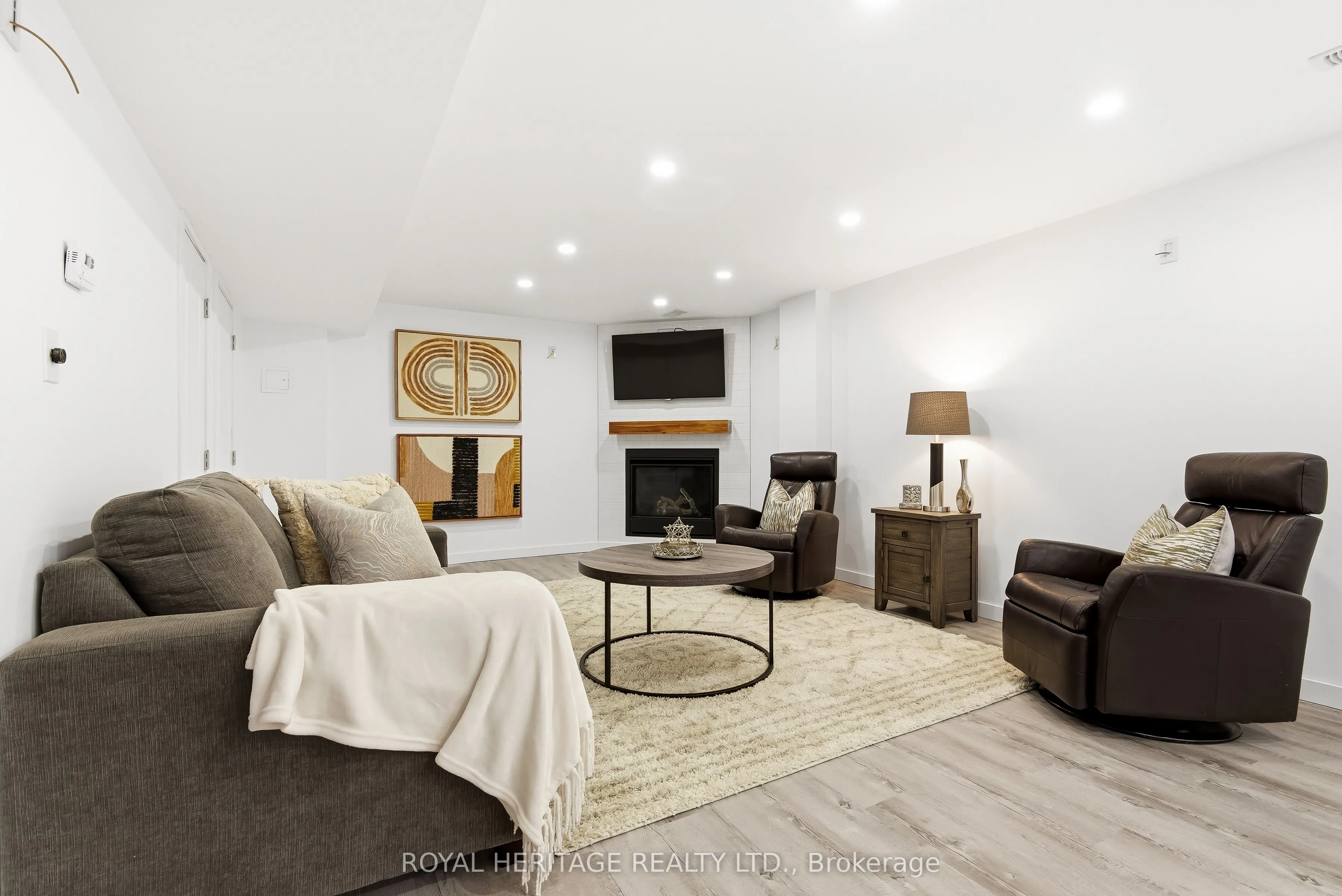 7 Sunderland Meadows Drive