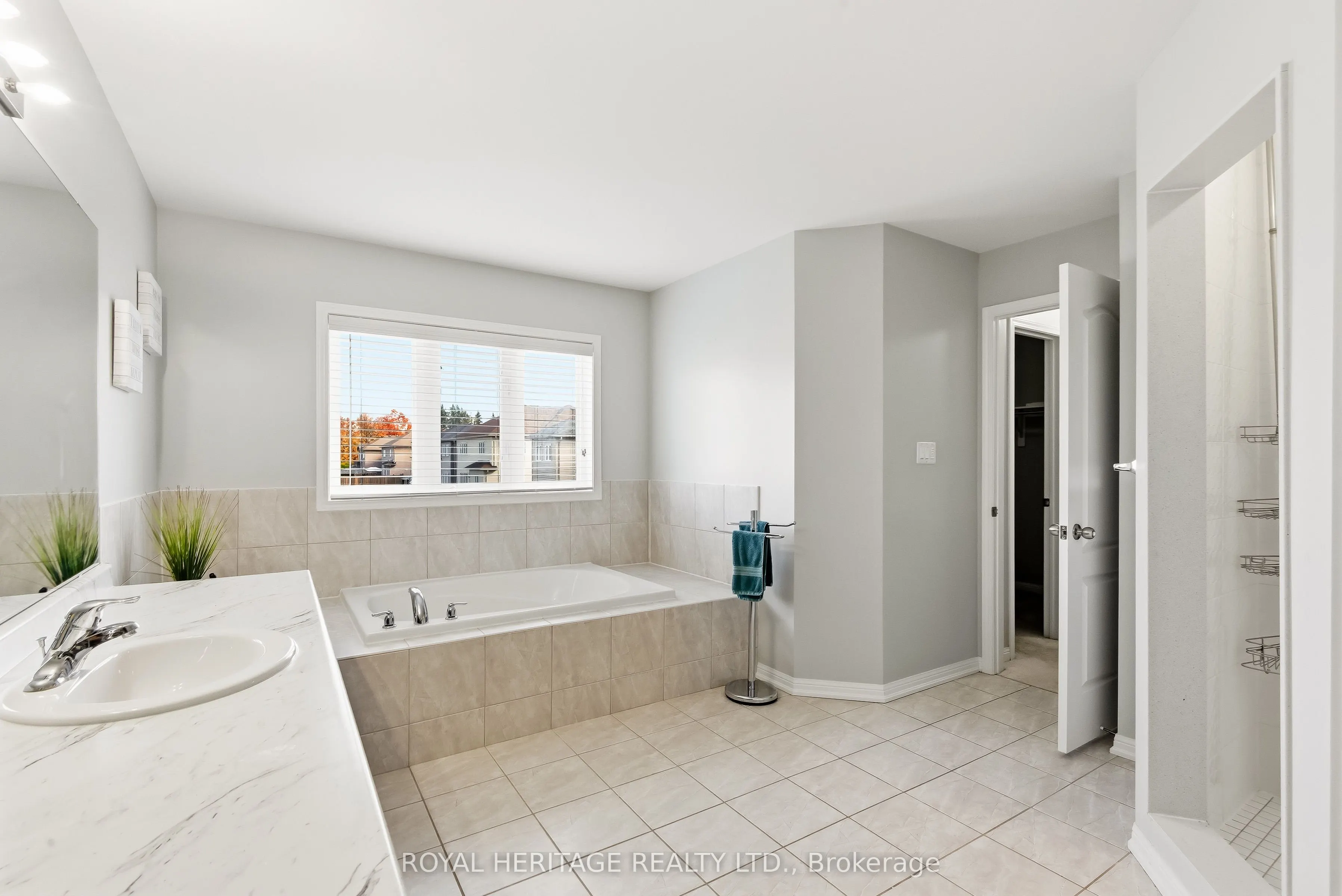 7 Sunderland Meadows Drive