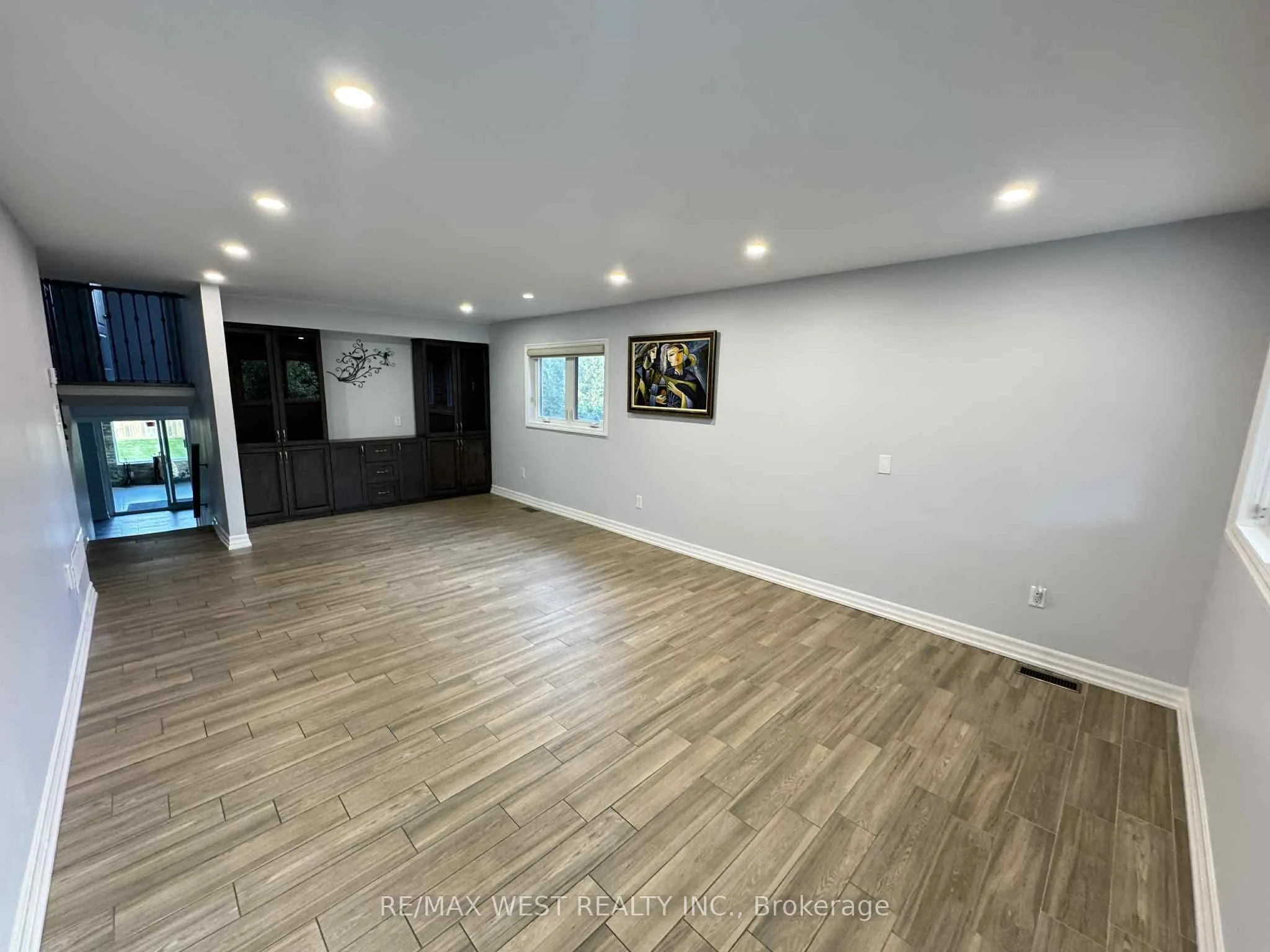 80 Maple Grove Avenue, #Main