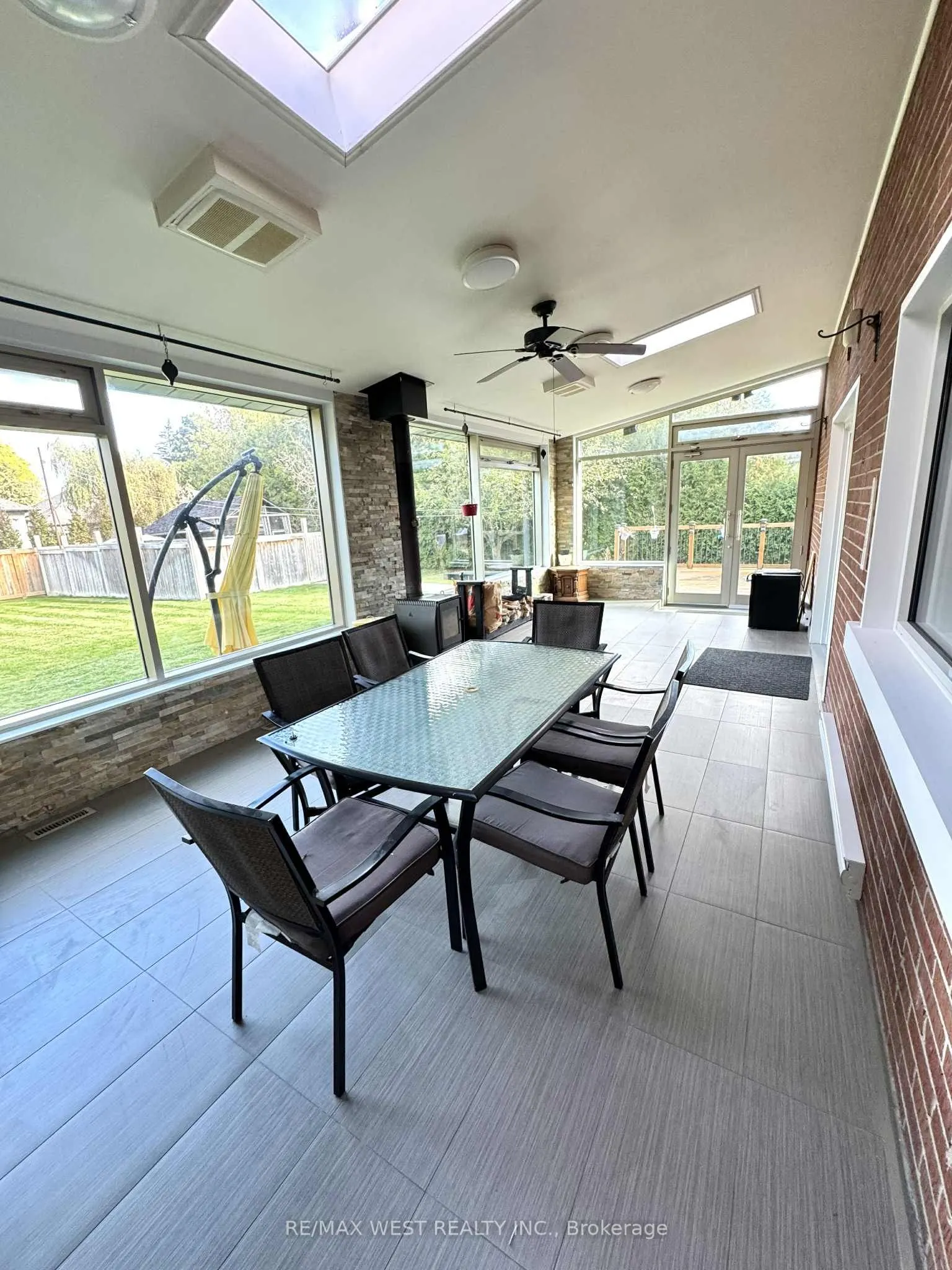 80 Maple Grove Avenue, #Main