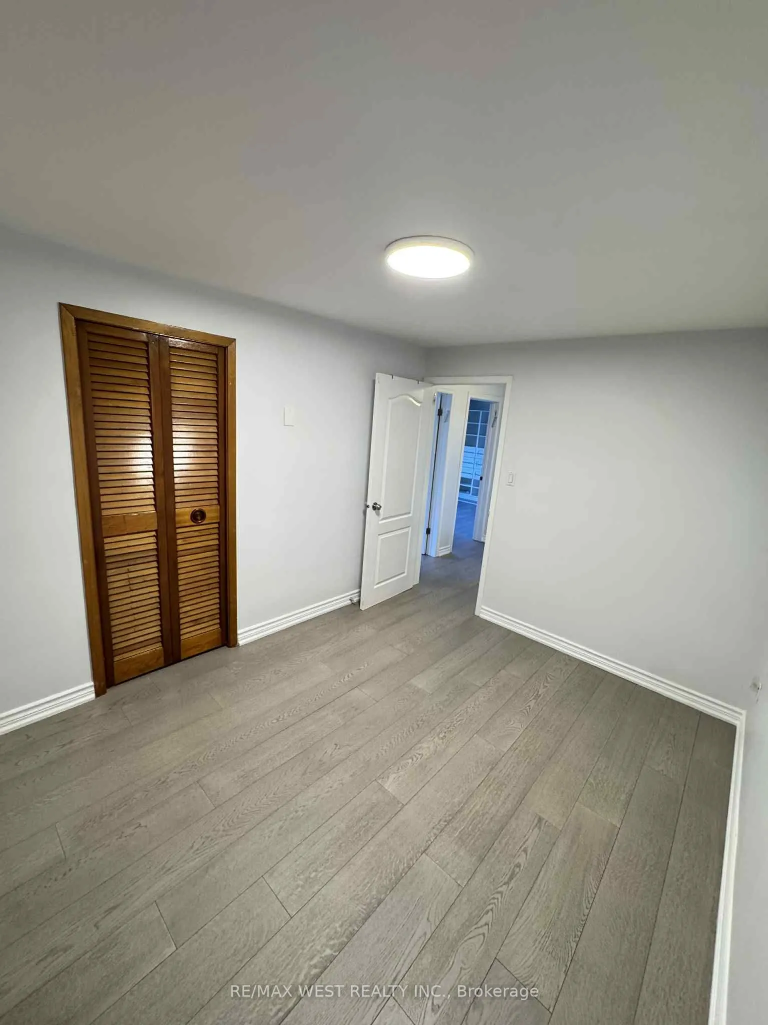 80 Maple Grove Avenue, #Main