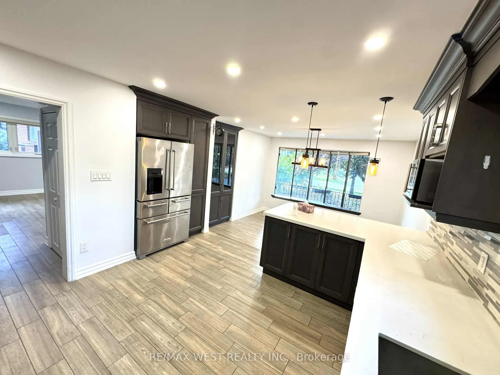 80 Maple Grove Avenue, #Main