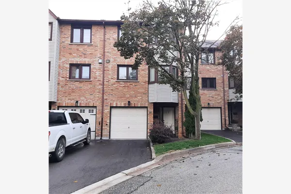 37 Old Firehall Lane, #17