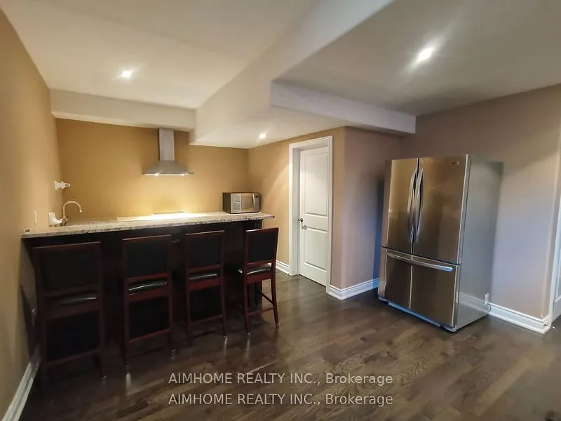 54 Lake Forest Drive