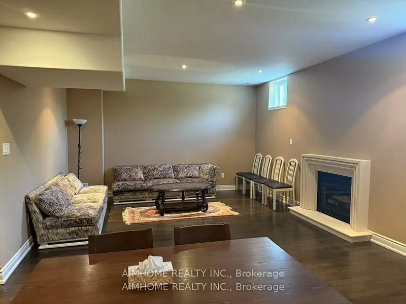 54 Lake Forest Drive