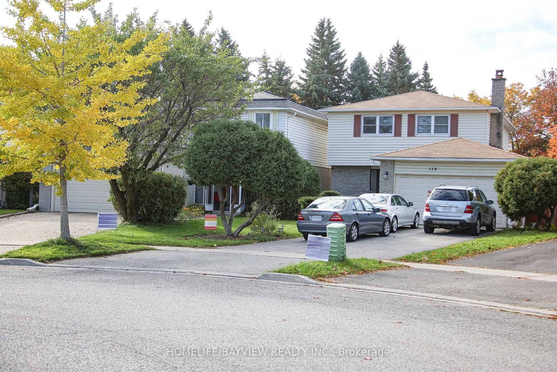 114 Holm Crescent, #LOWER L