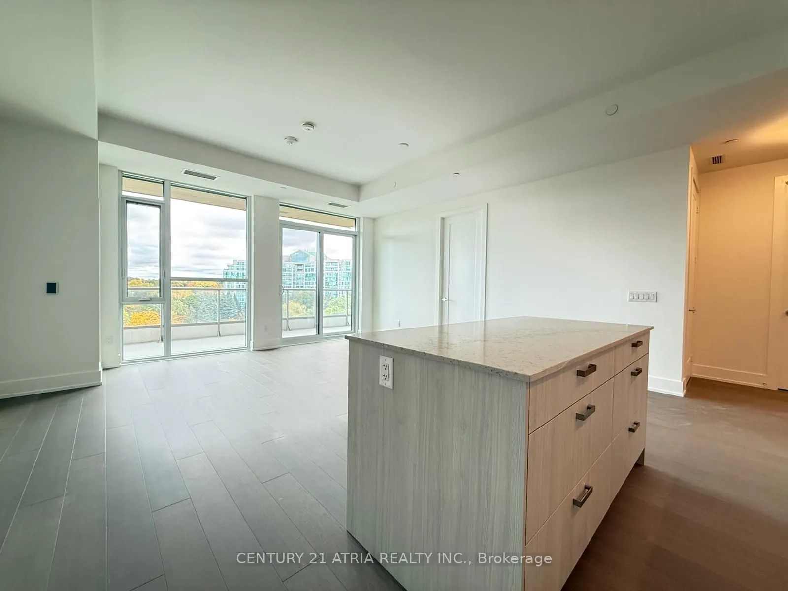 399 Royal Orchard Boulevard, #715