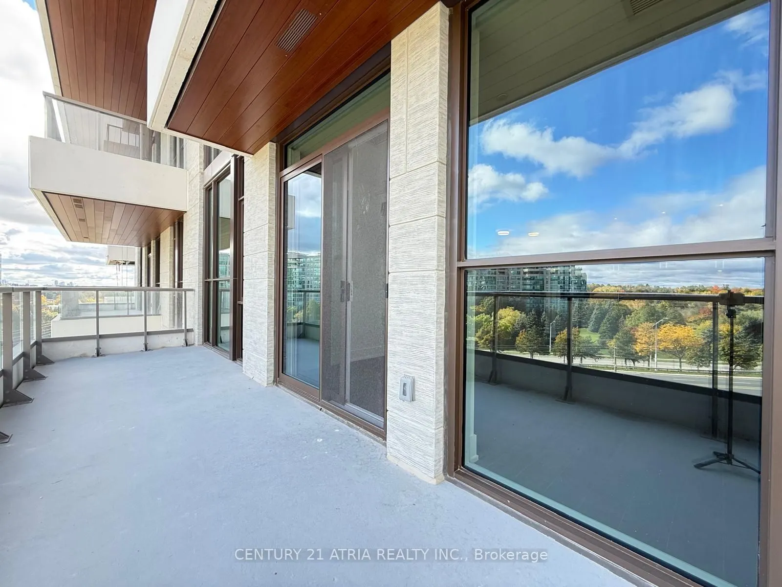 399 Royal Orchard Boulevard, #715