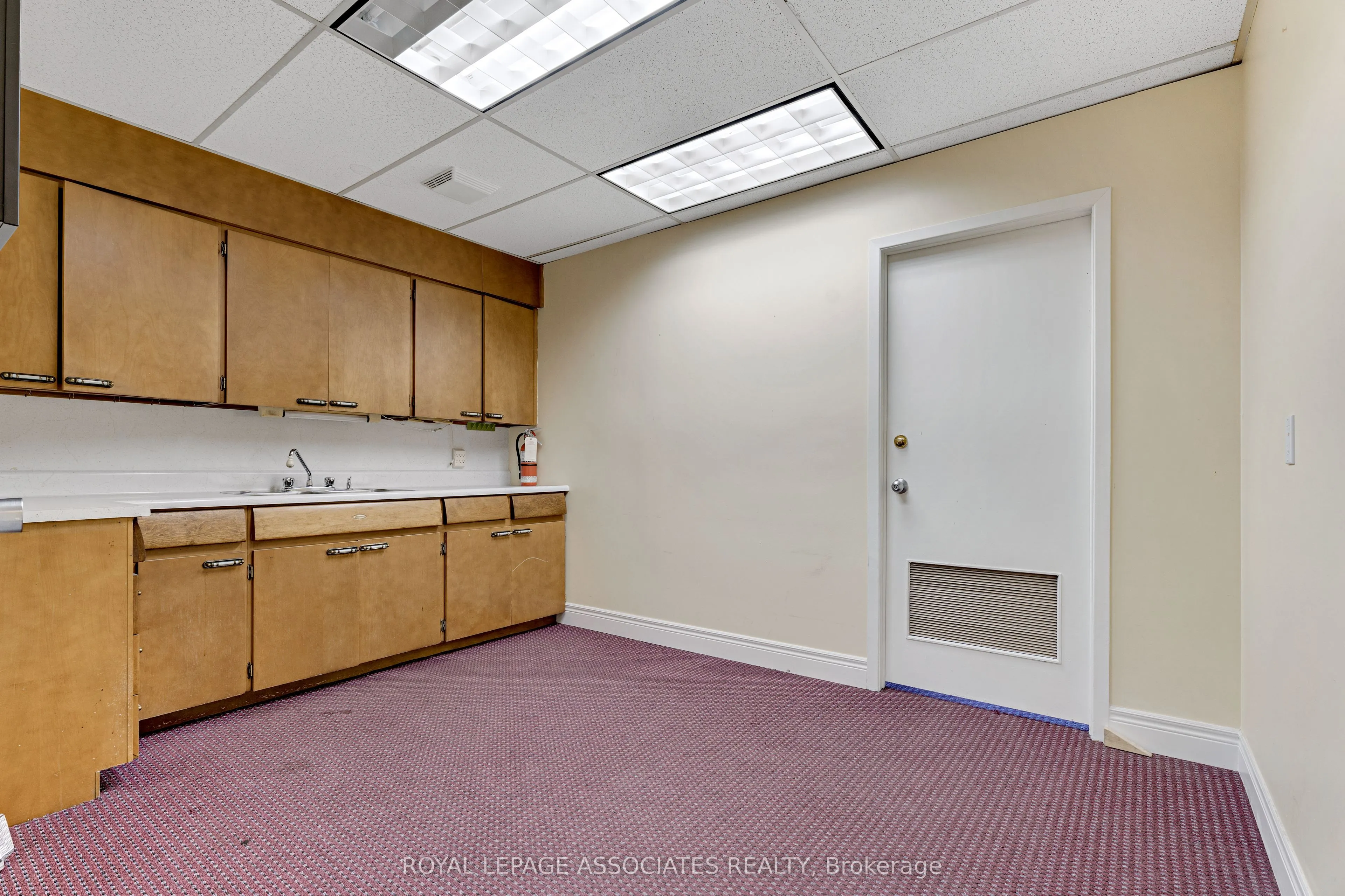 9 Laidlaw Boulevard, #11A