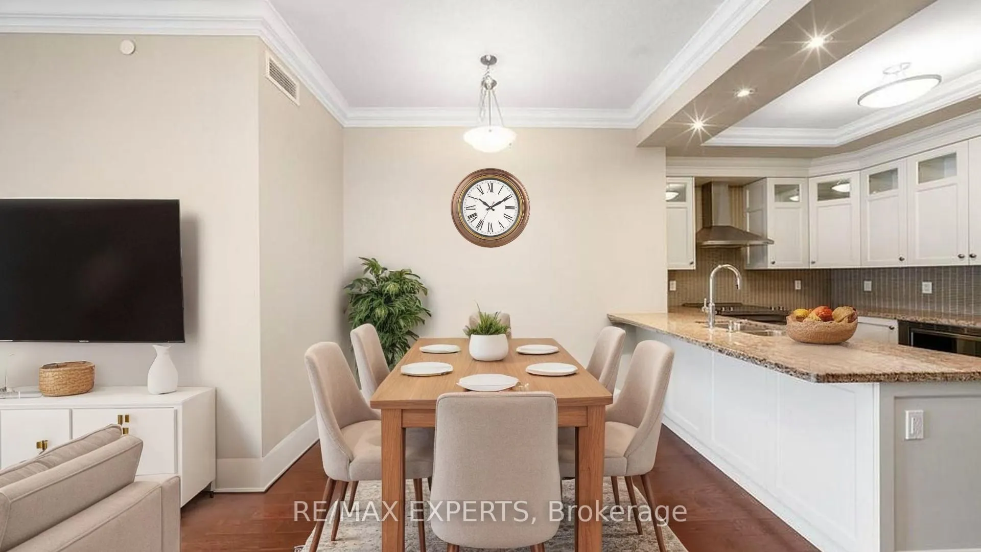 9909 Pine Valley Drive, #317