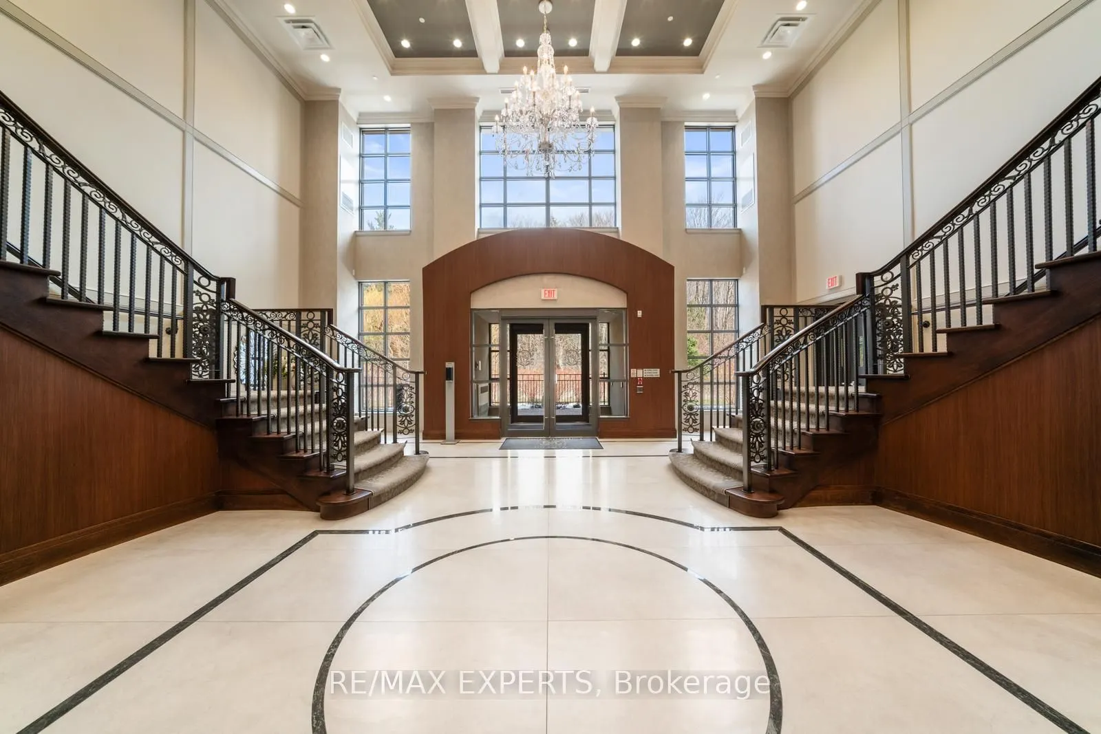 9909 Pine Valley Drive, #317