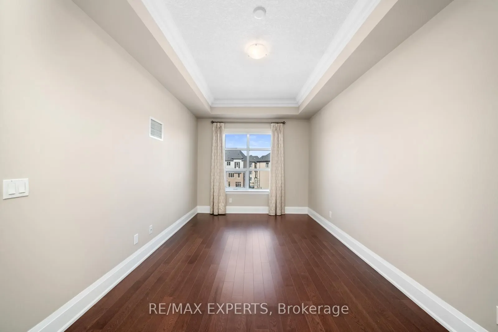 9909 Pine Valley Drive, #317