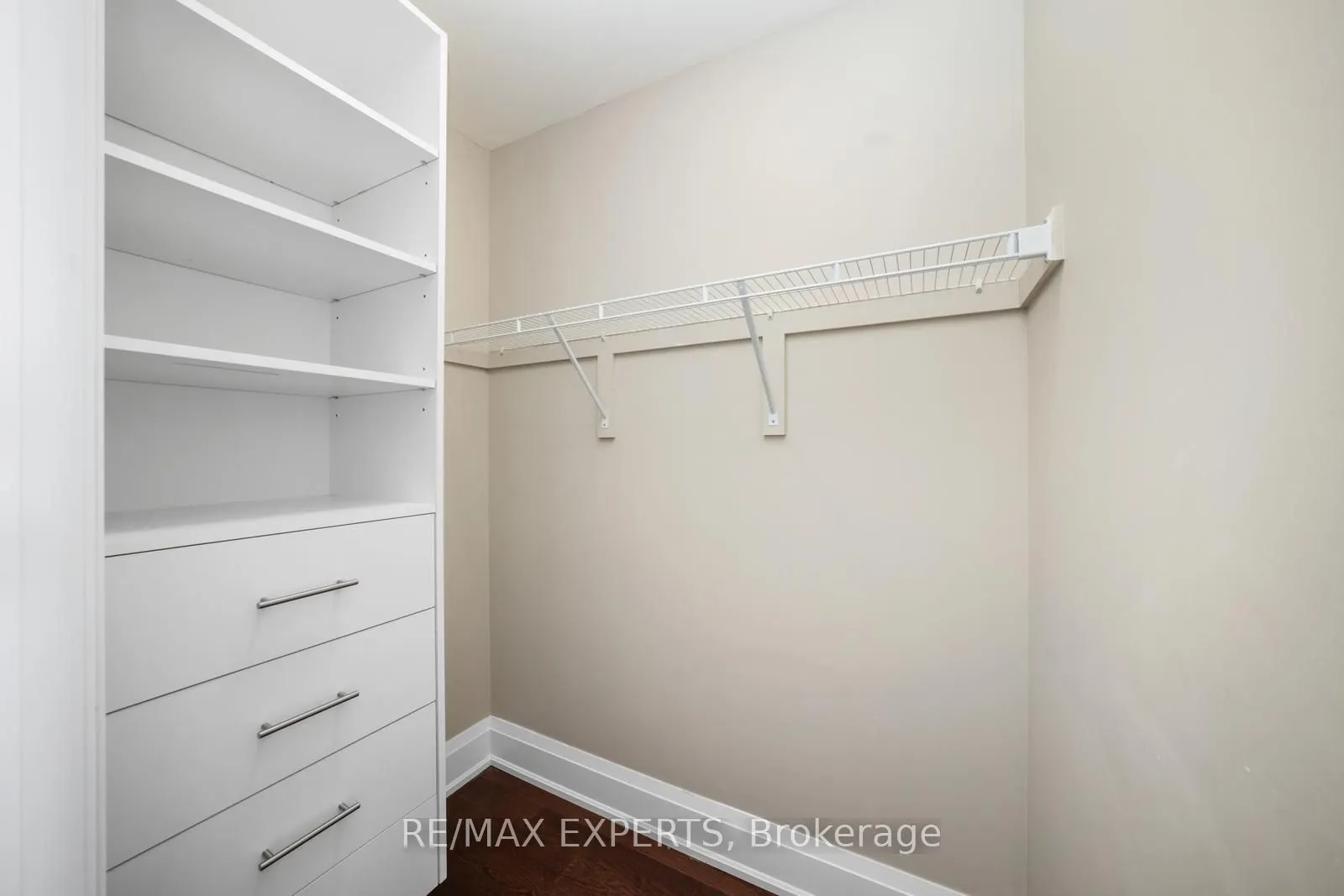 9909 Pine Valley Drive, #317