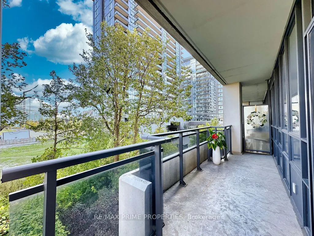 85 North Park Road, #205