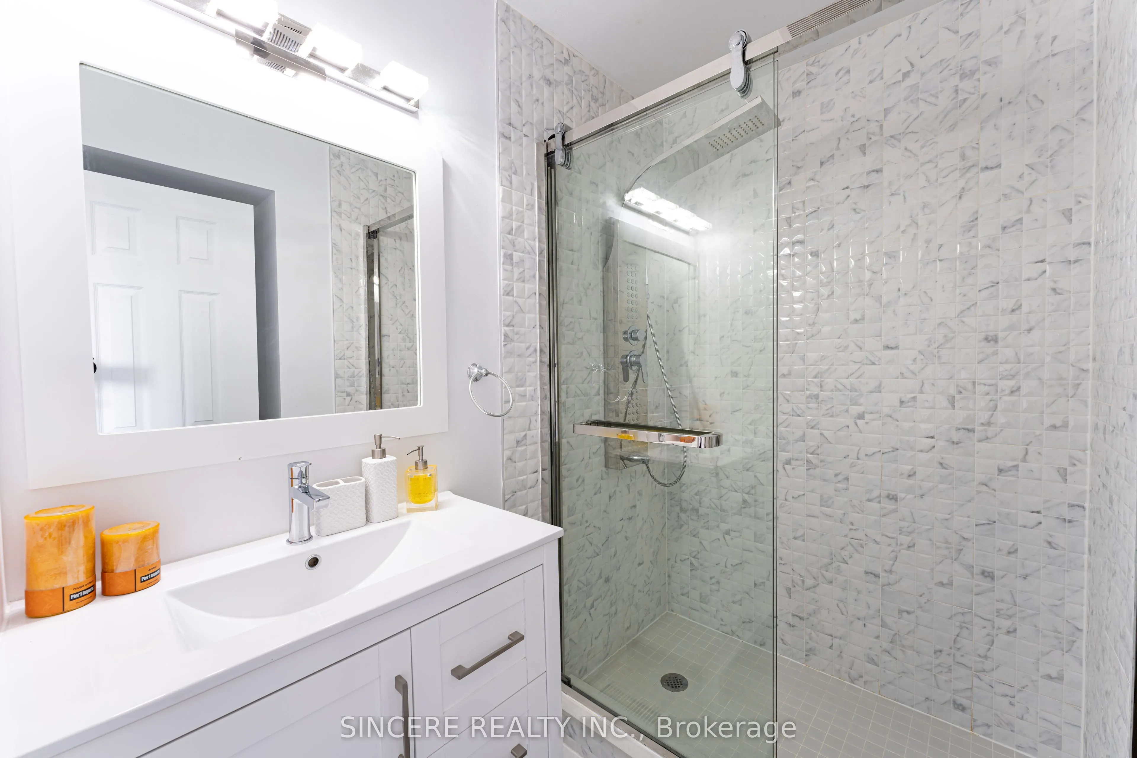 8 Greenbelt Crescent