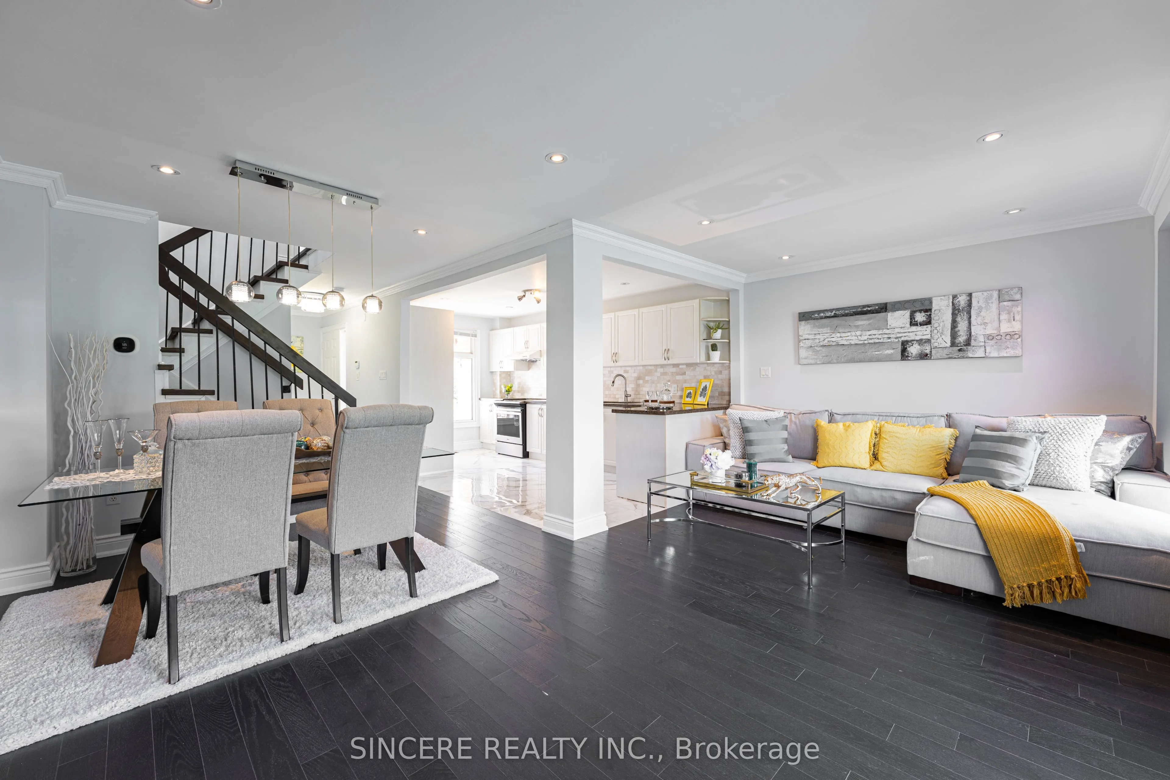 8 Greenbelt Crescent