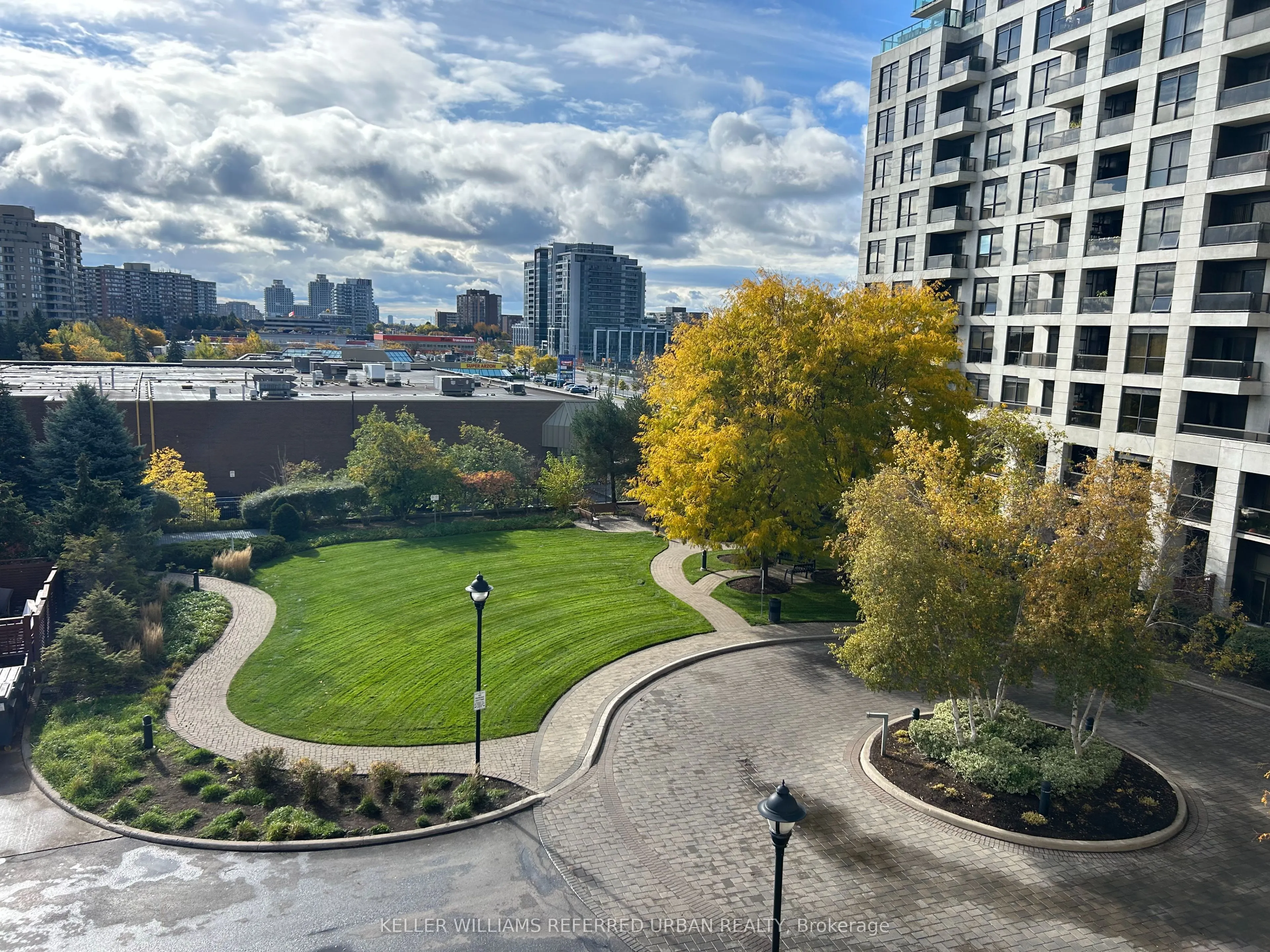 18 Harding Boulevard, #409