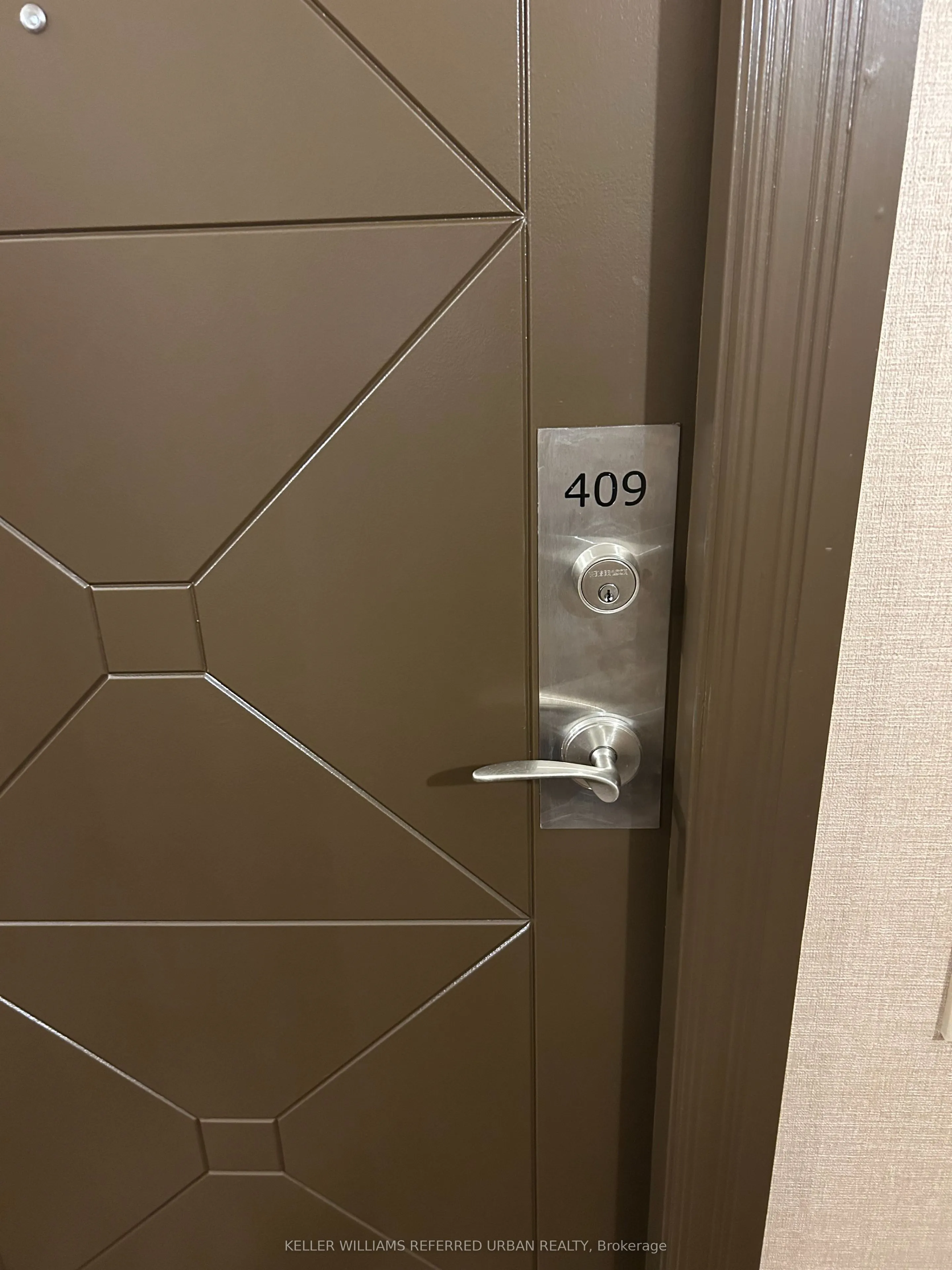 18 Harding Boulevard, #409