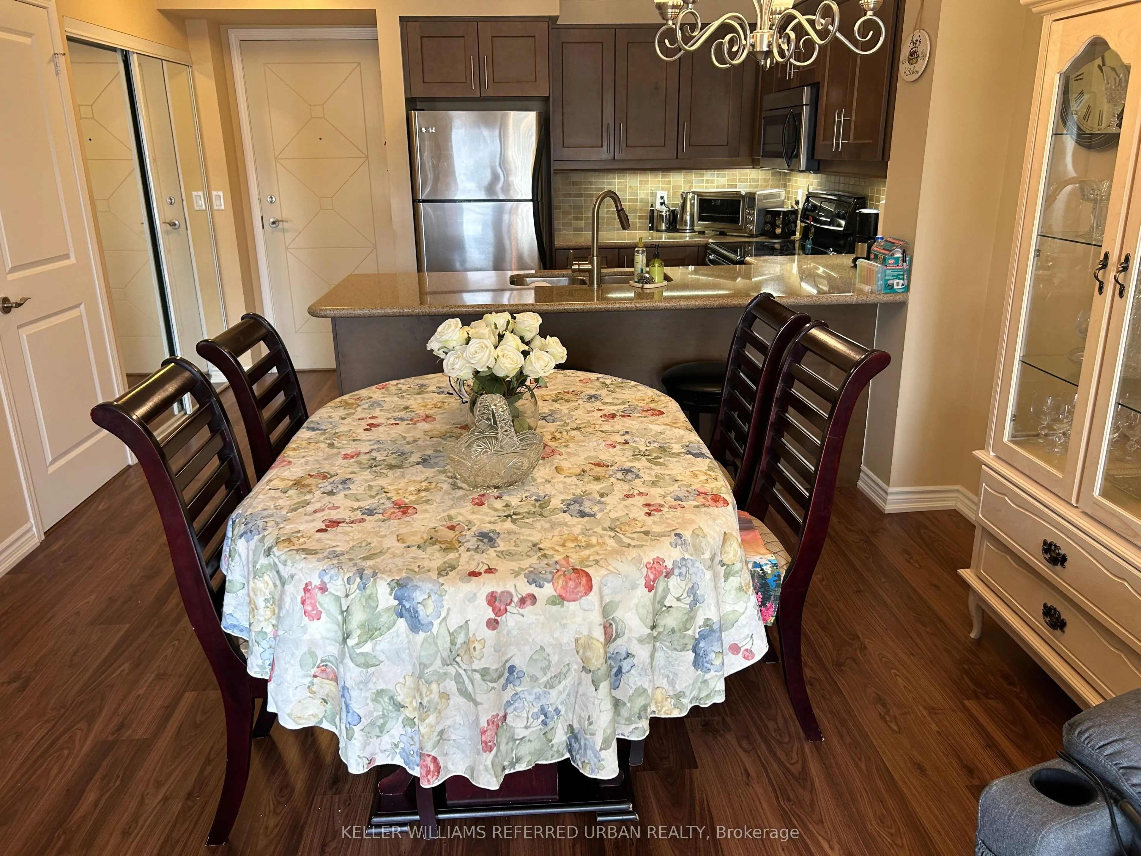 18 Harding Boulevard, #409