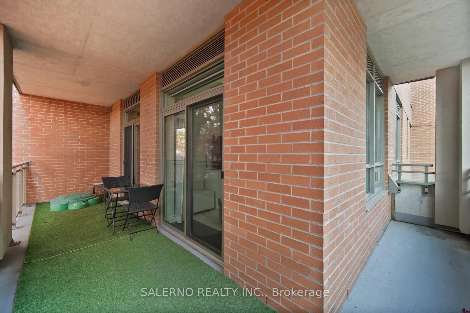 281 Woodbridge Avenue, #237