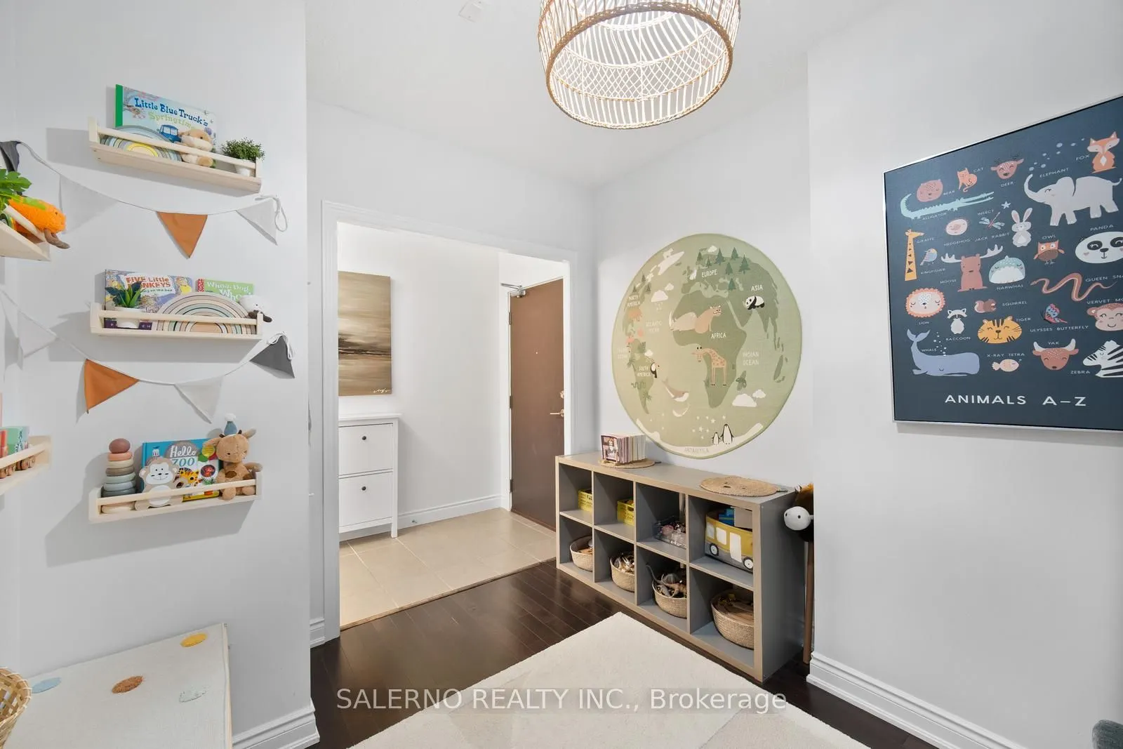 281 Woodbridge Avenue, #237