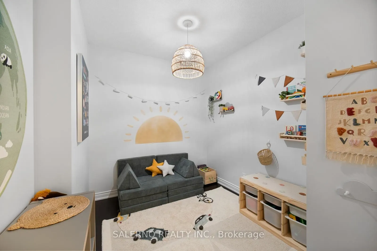 281 Woodbridge Avenue, #237