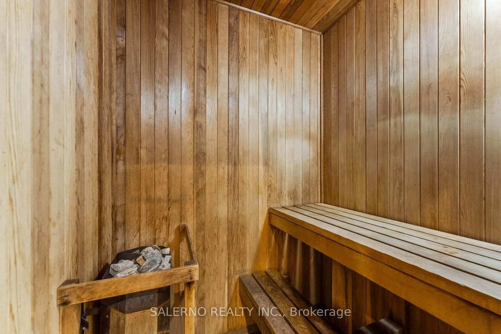 281 Woodbridge Avenue, #237