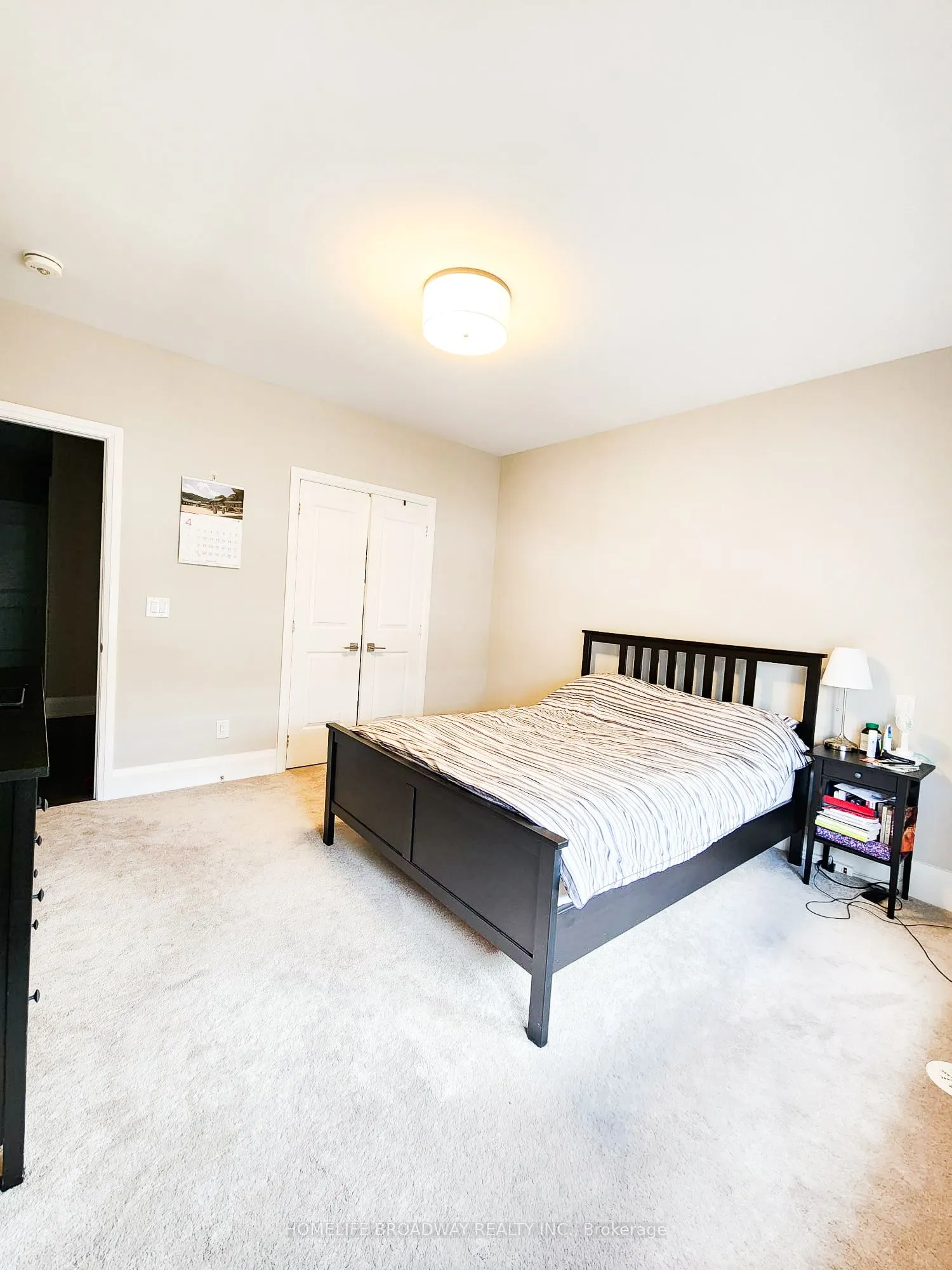 390 Highway 7 E, #Th 2