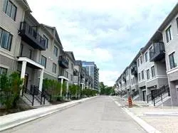 390 Highway 7 E, #Th 2