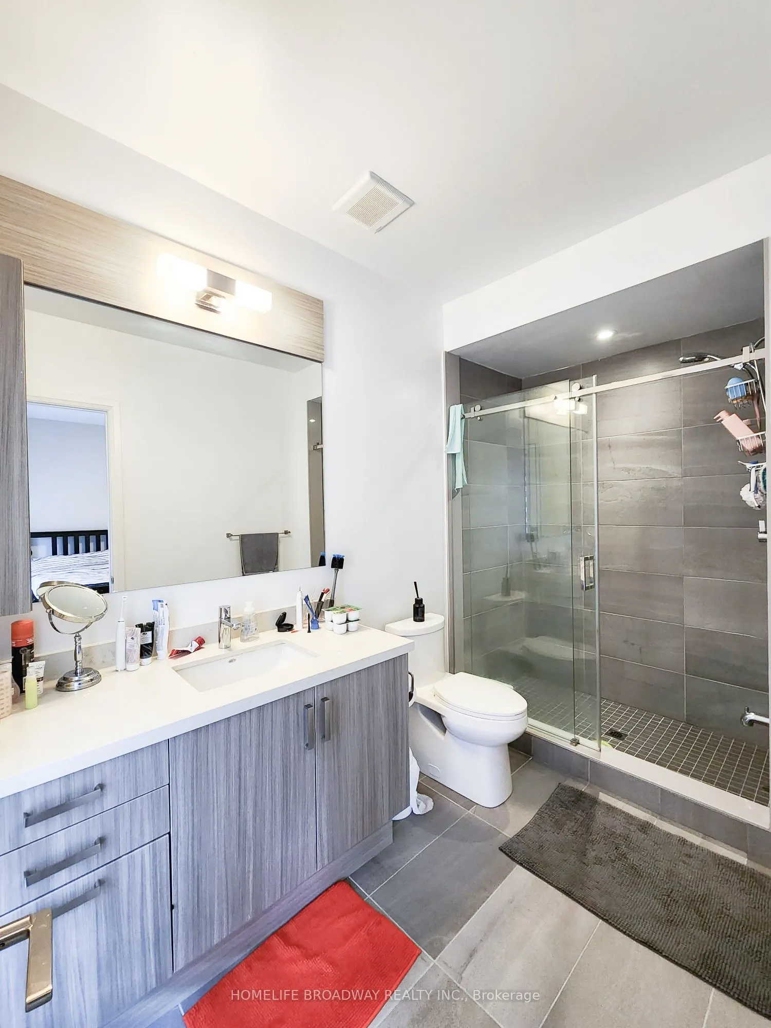 390 Highway 7 E, #Th 2