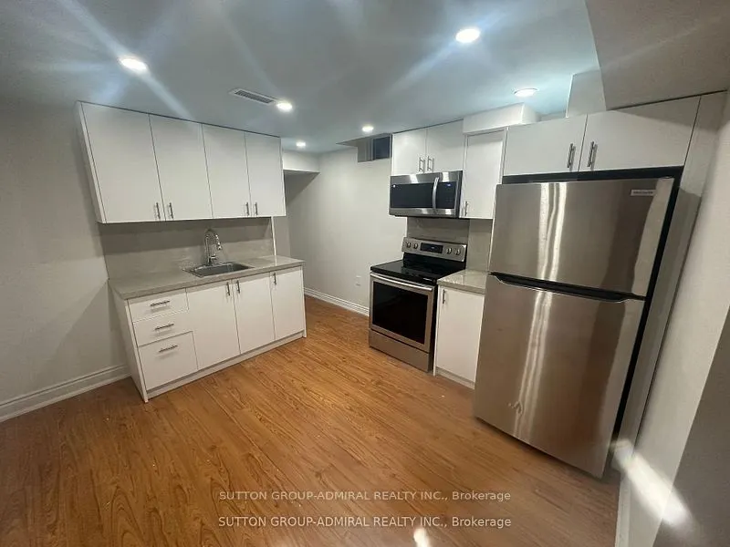 185 Red Maple Road, #Basement