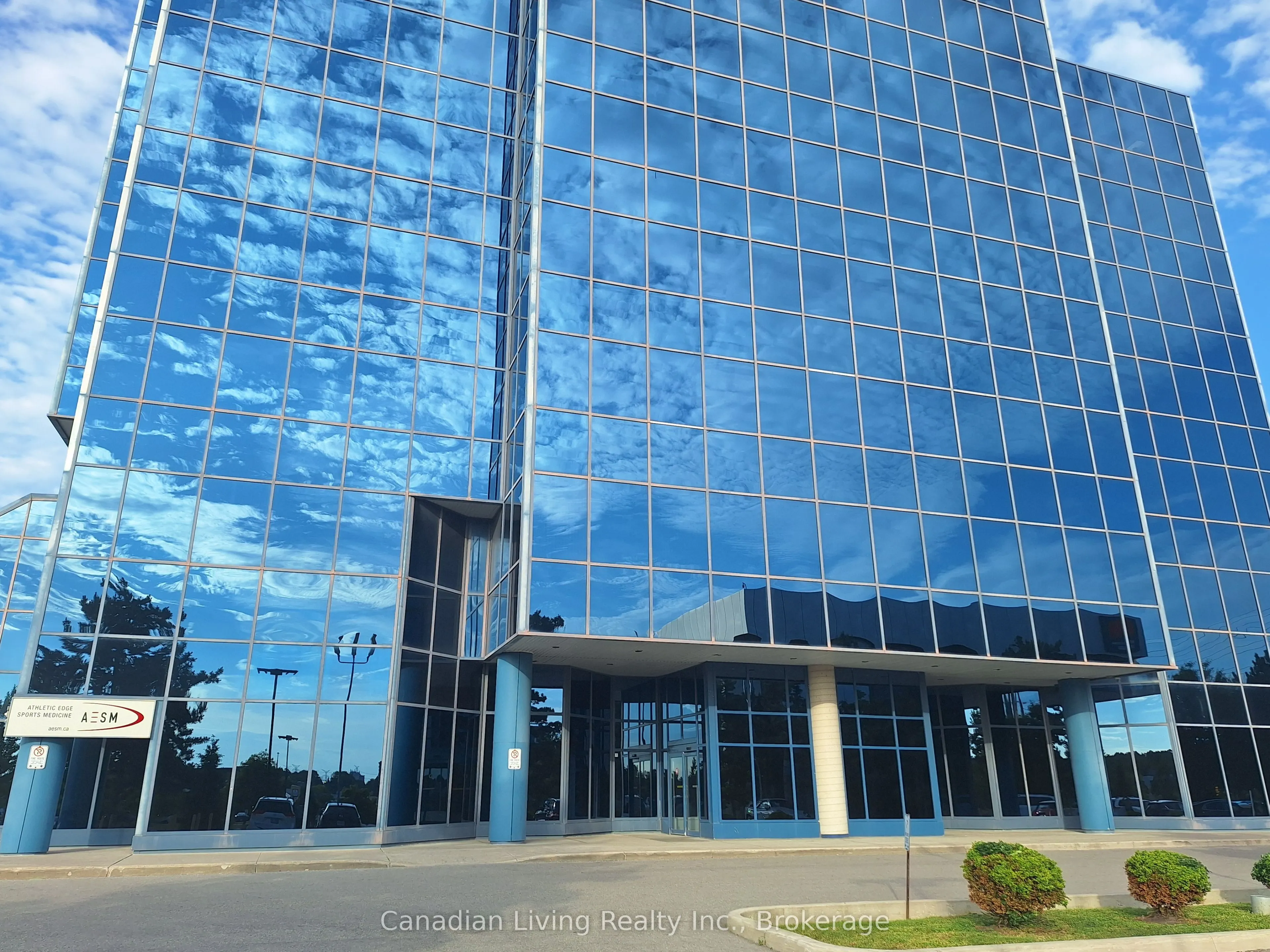 15 Wertheim Court, #804