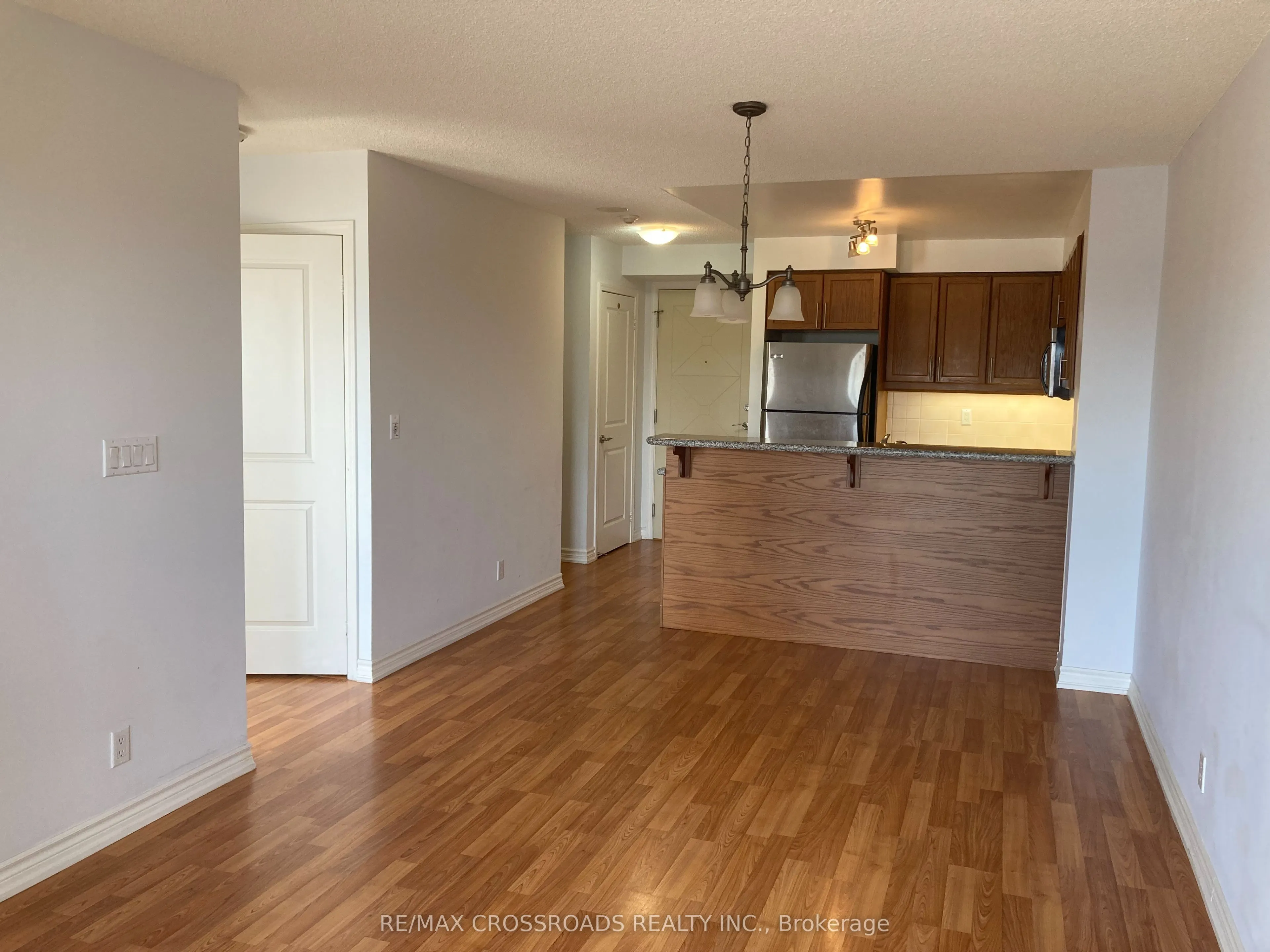 18 Harding Boulevard, #910