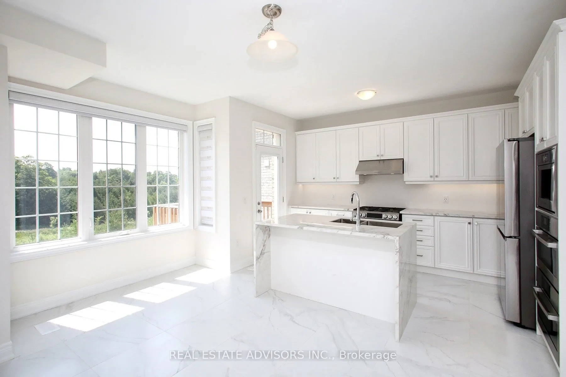 289 Ben Sinclair Avenue