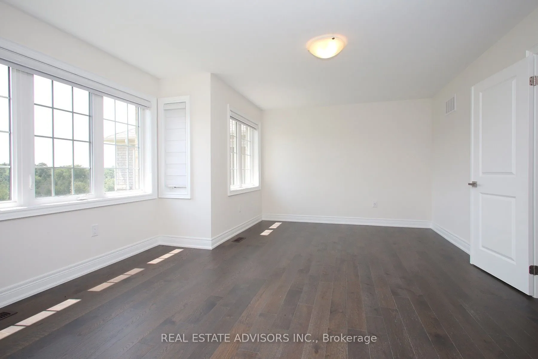 289 Ben Sinclair Avenue