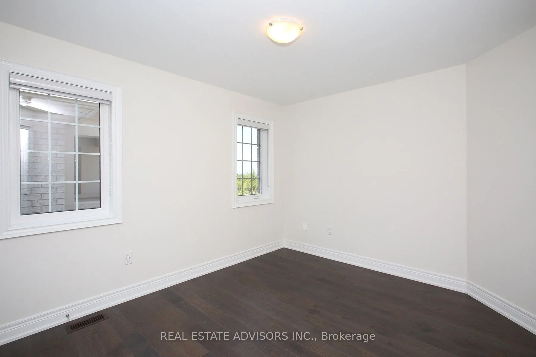 289 Ben Sinclair Avenue