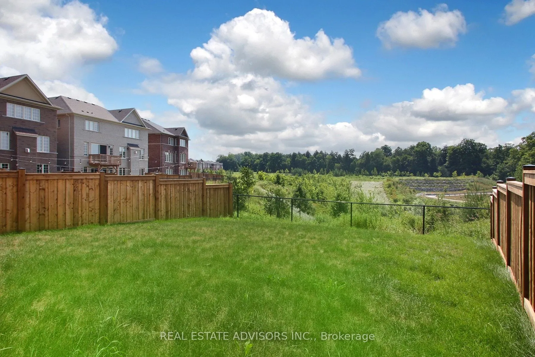 289 Ben Sinclair Avenue