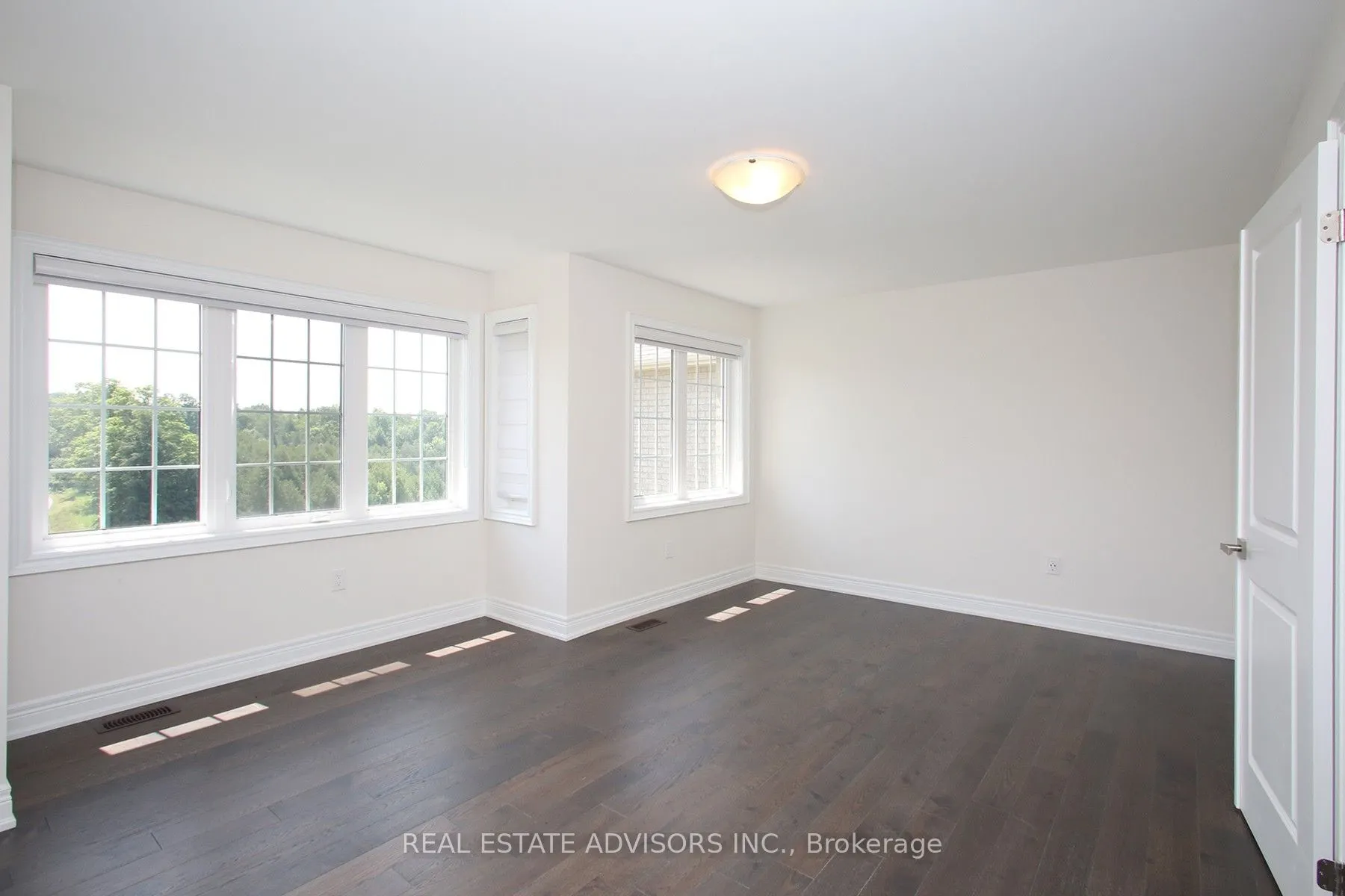 289 Ben Sinclair Avenue