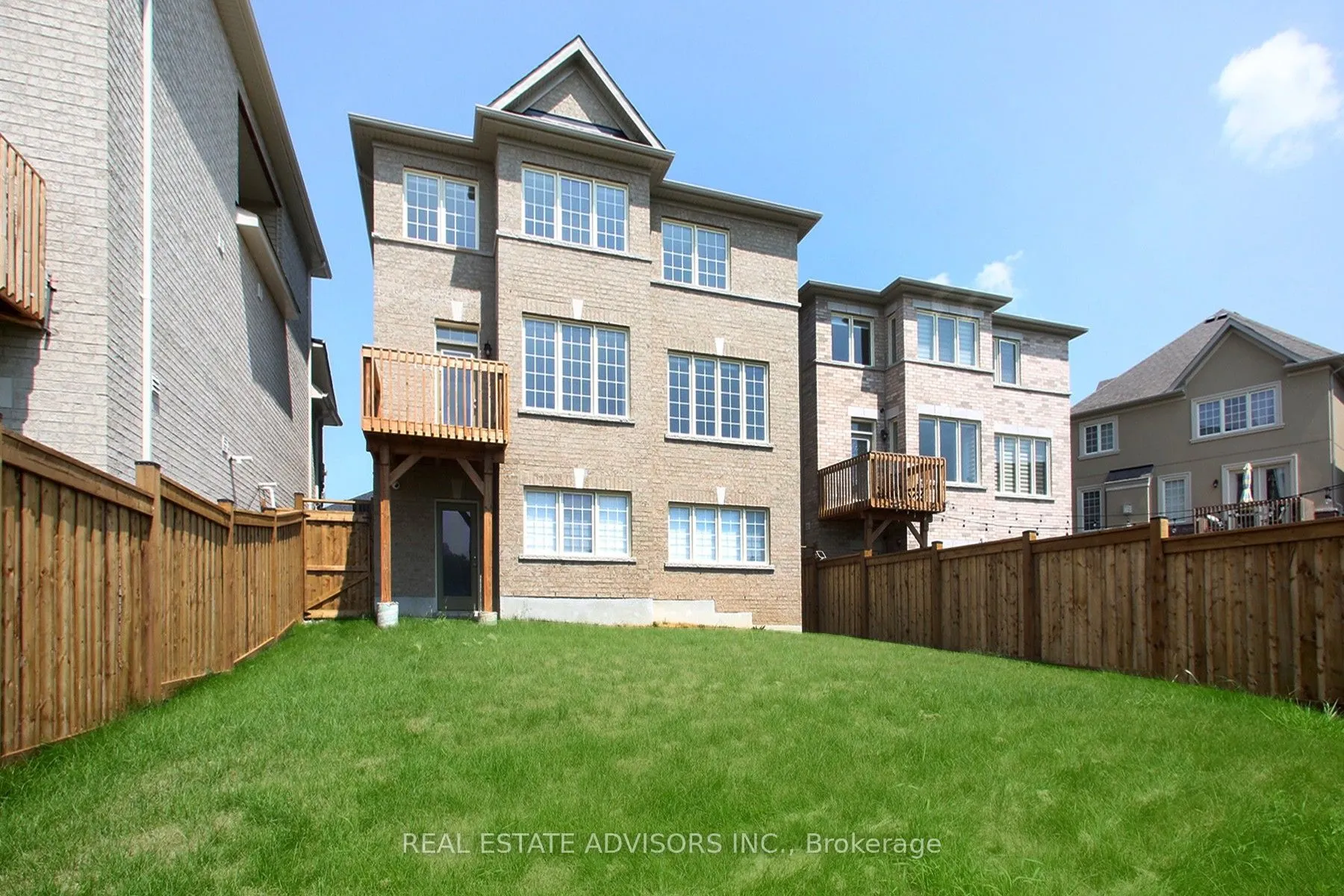 289 Ben Sinclair Avenue