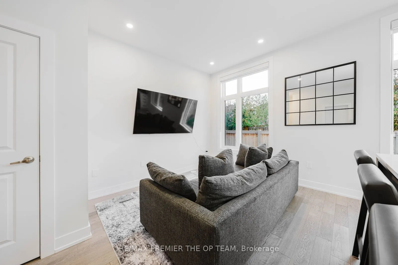 9580 Islington Avenue, #139