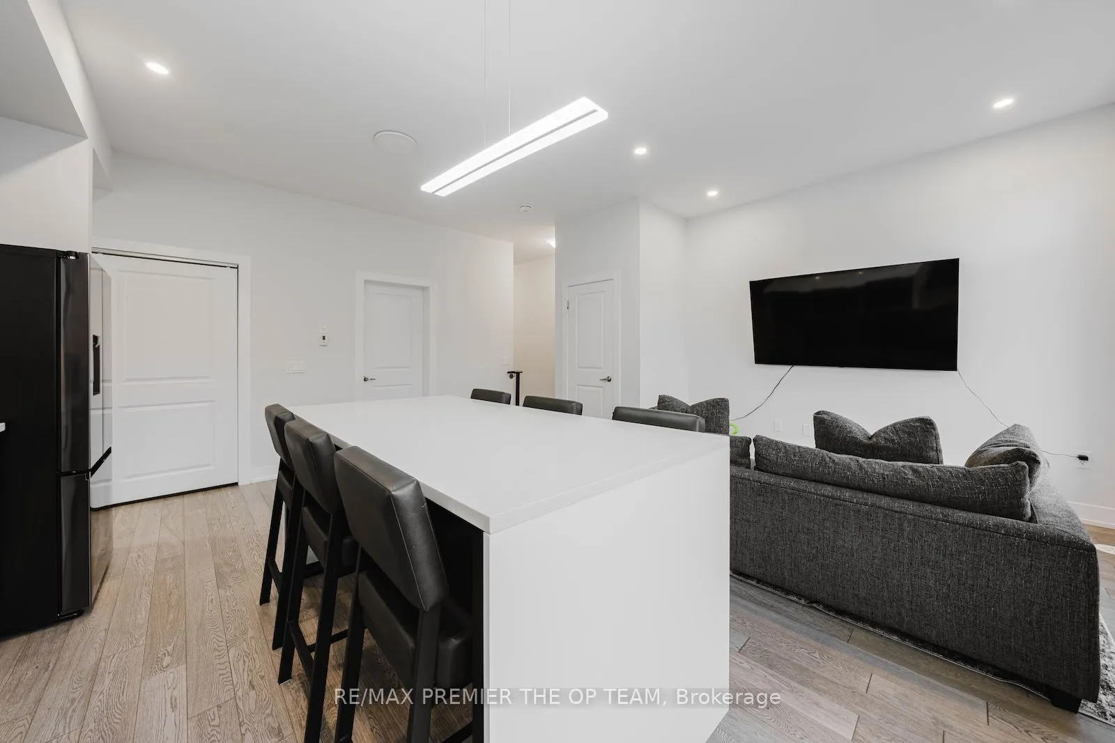 9580 Islington Avenue, #139