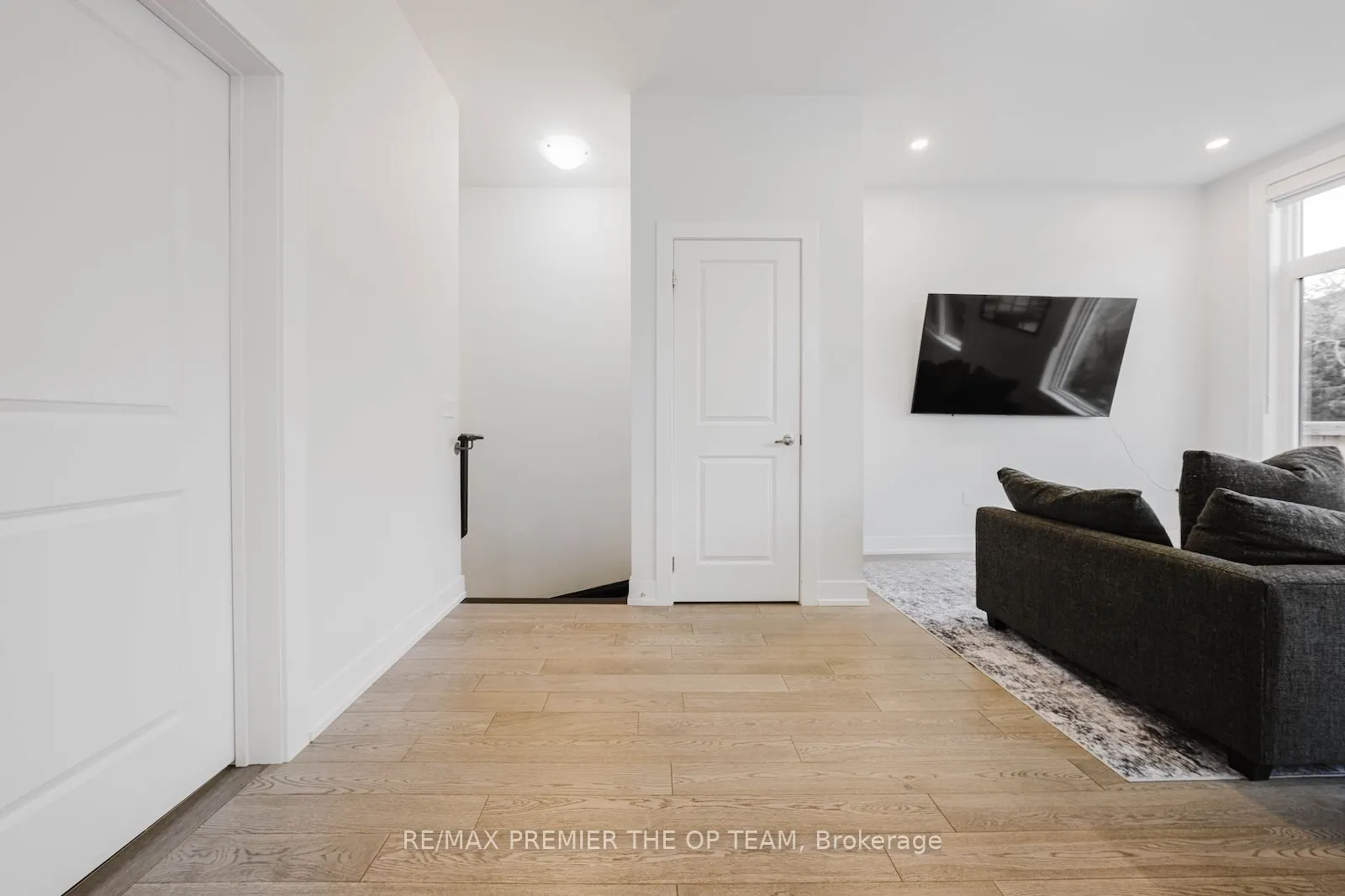 9580 Islington Avenue, #139