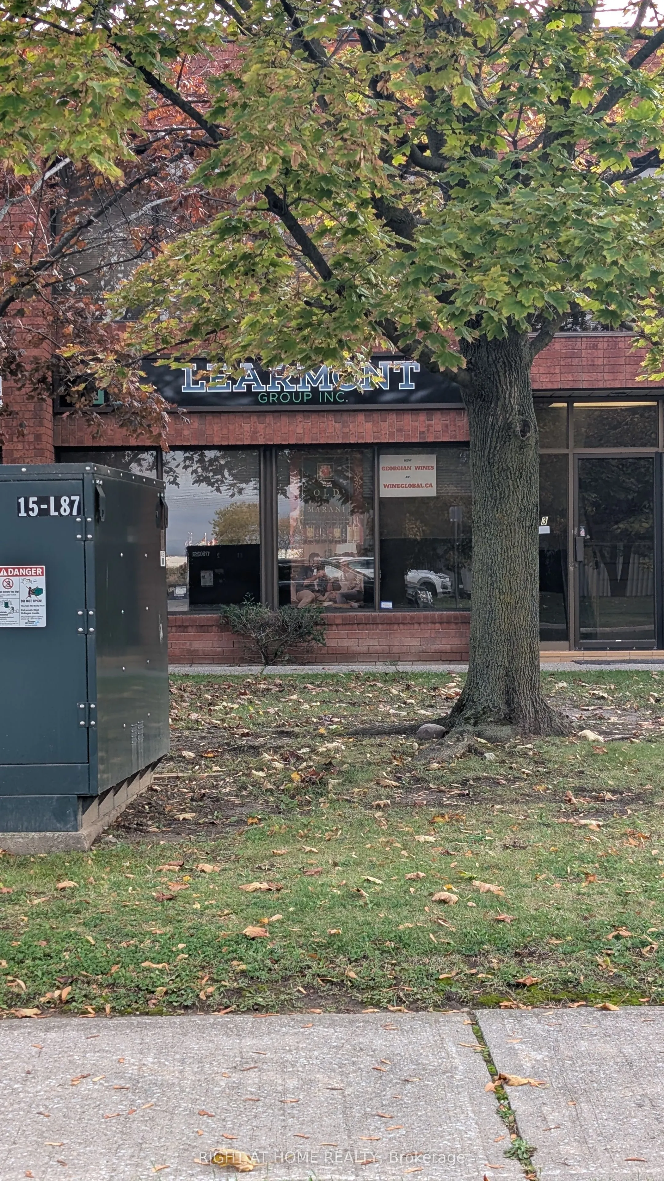 210 Drumlin Circle, #3